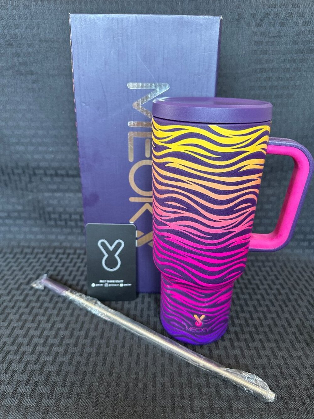 MEOKY 40 oz Zebra Stripe Tumbler with Handle, Lid & Straw NWT